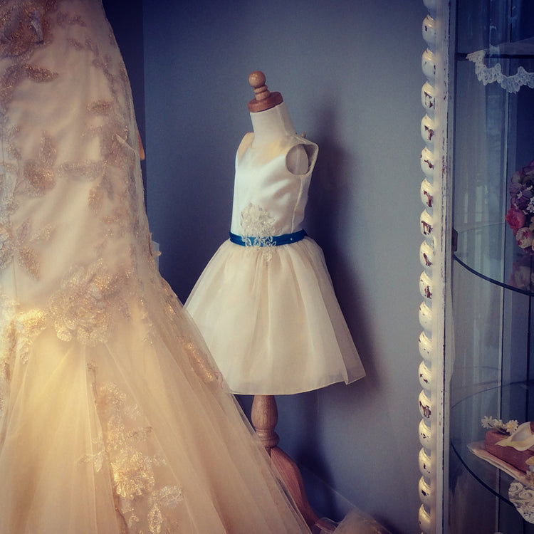 Flower Girls Collection